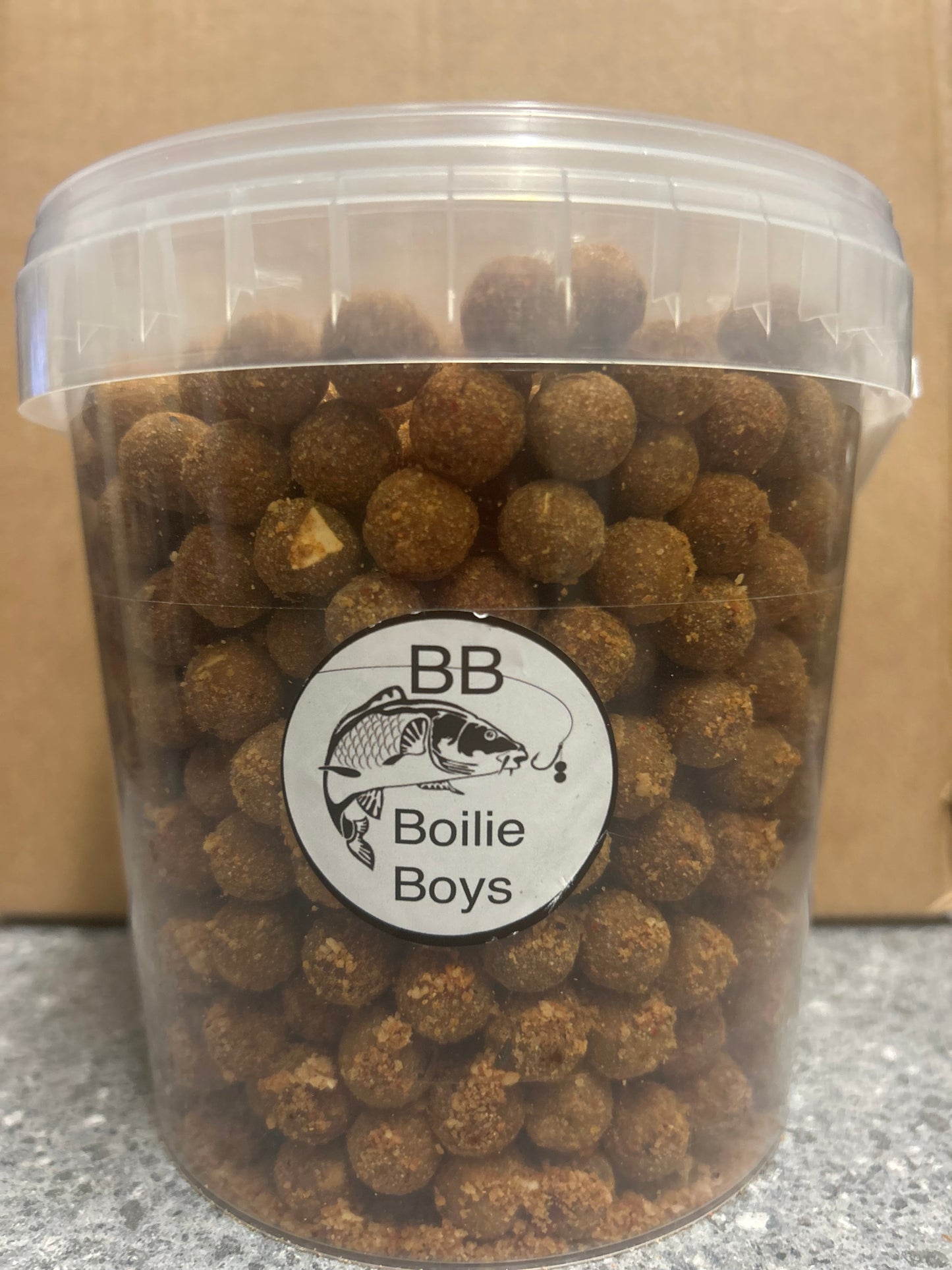 Bucket baits (boilies)